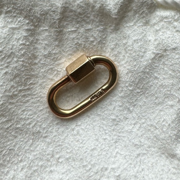 Marla Aaron Babylock: Small 14K Gold Carabiner Lock - Picture 4 of 5